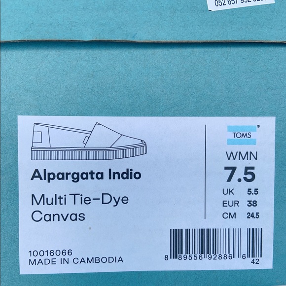 Toms Slip-on Shoes - Picture 13 of 15